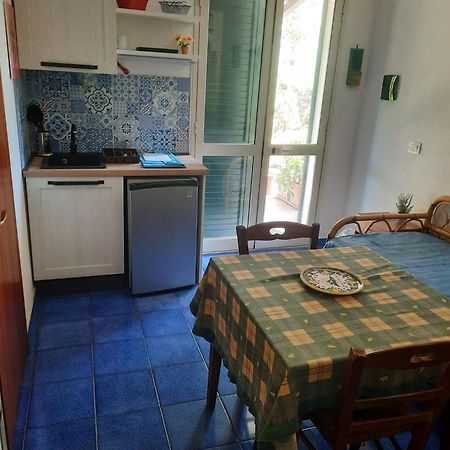 Villa Verdemare Naxos จีอาร์ดีนี นักซอส ภายนอก รูปภาพ